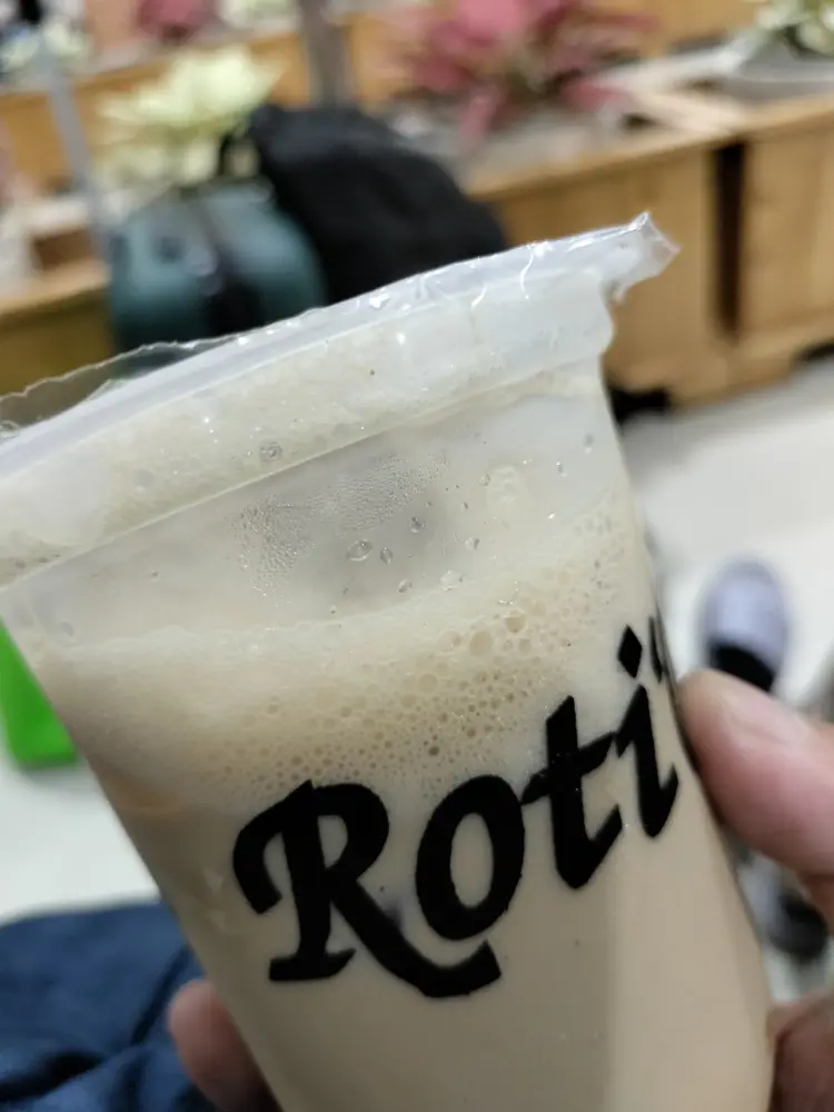 Roti'O Stasiun Pasar Senen 3
