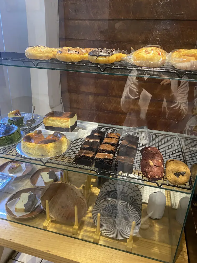 Warung Mobil & Jitter Bug Coffee 3