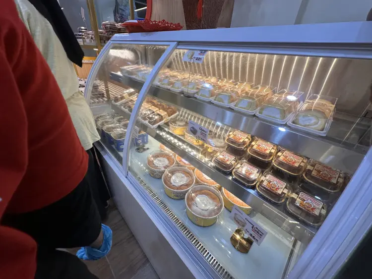 MOMOYO BAKERY AIR MOLEK 2