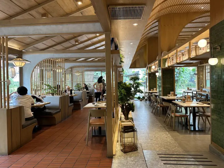 GION, The Breeze BSD 1