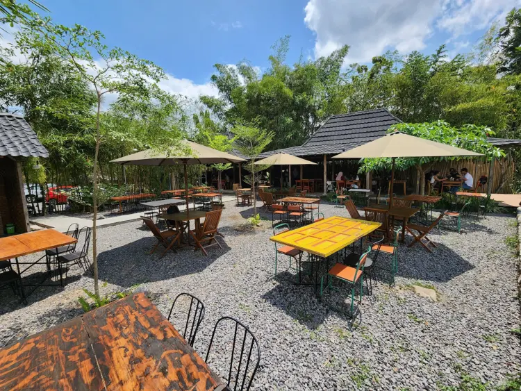 Pawon Tempuran by Toto Dahar 1