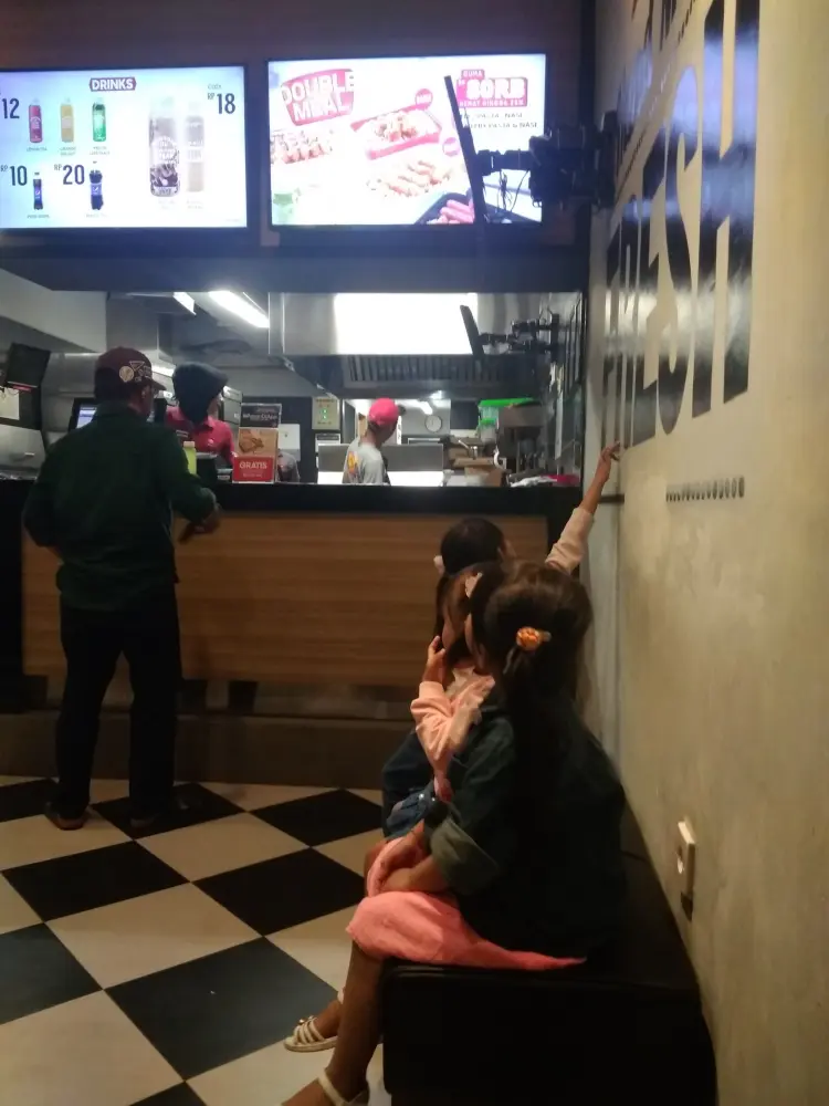 Pizza Hut Delivery - PHD Indonesia 2