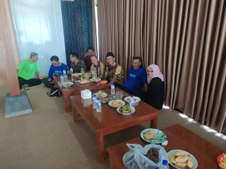 Mbah Moeh Rumah Makan & Resto 10