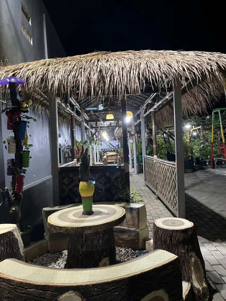 SAUNG LIWET HJ YAYAT 1