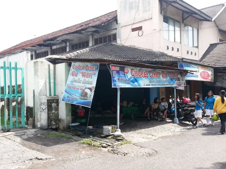 Gudeg Ceker Bu "Witri" 1