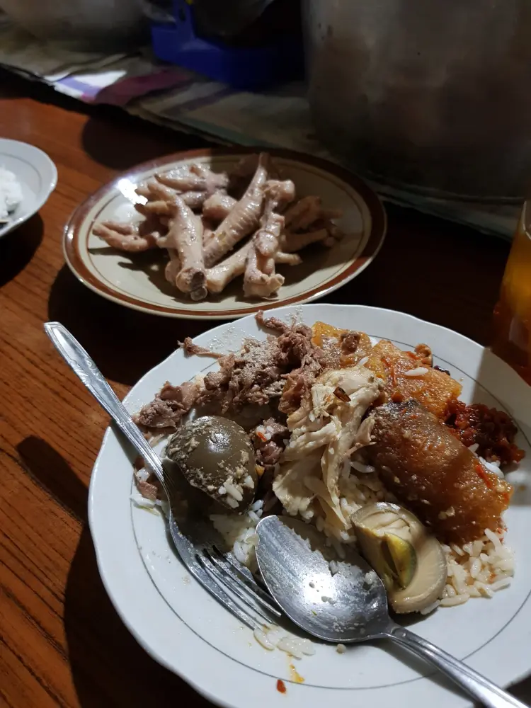 Gudeg Ceker Bu "Witri" 10