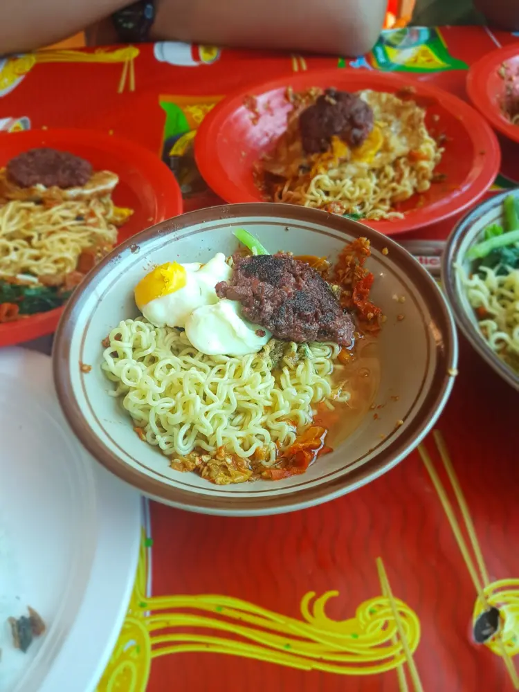 Warmindo Abang Adek 2