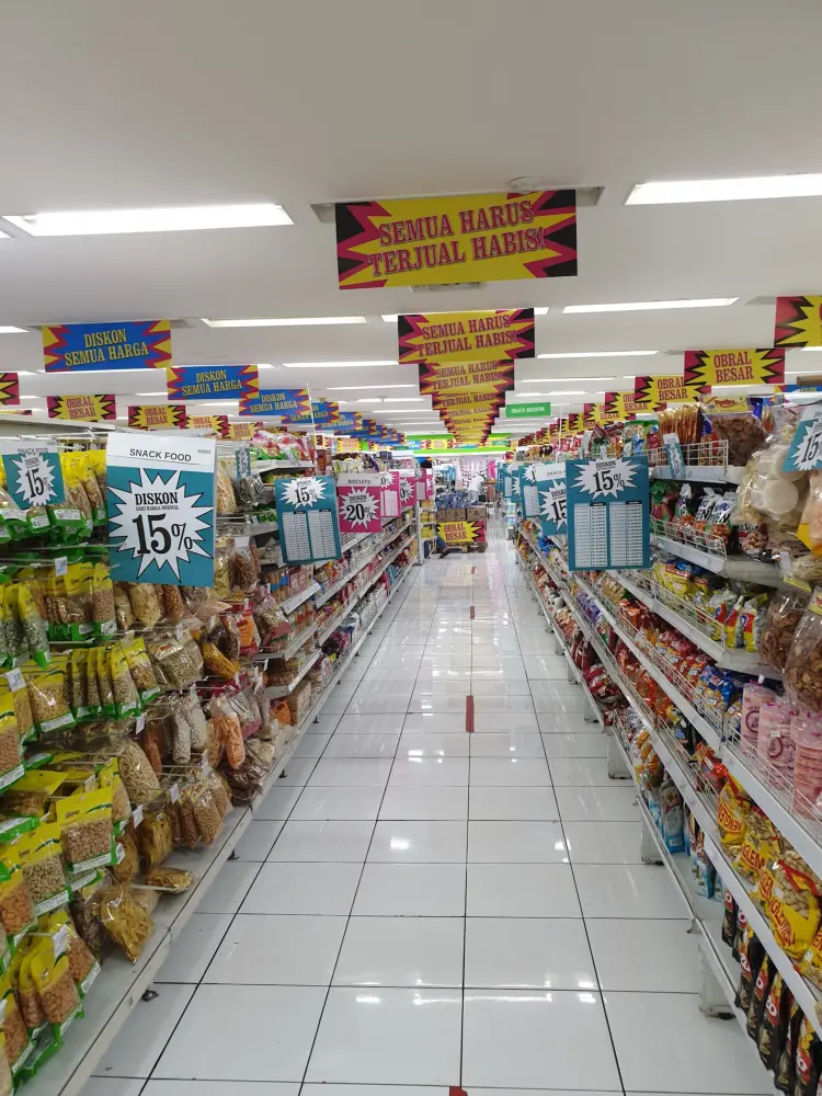 McDonald's Superindo Bogor 6