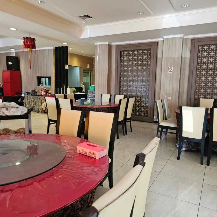 Cin Long Restaurant 9