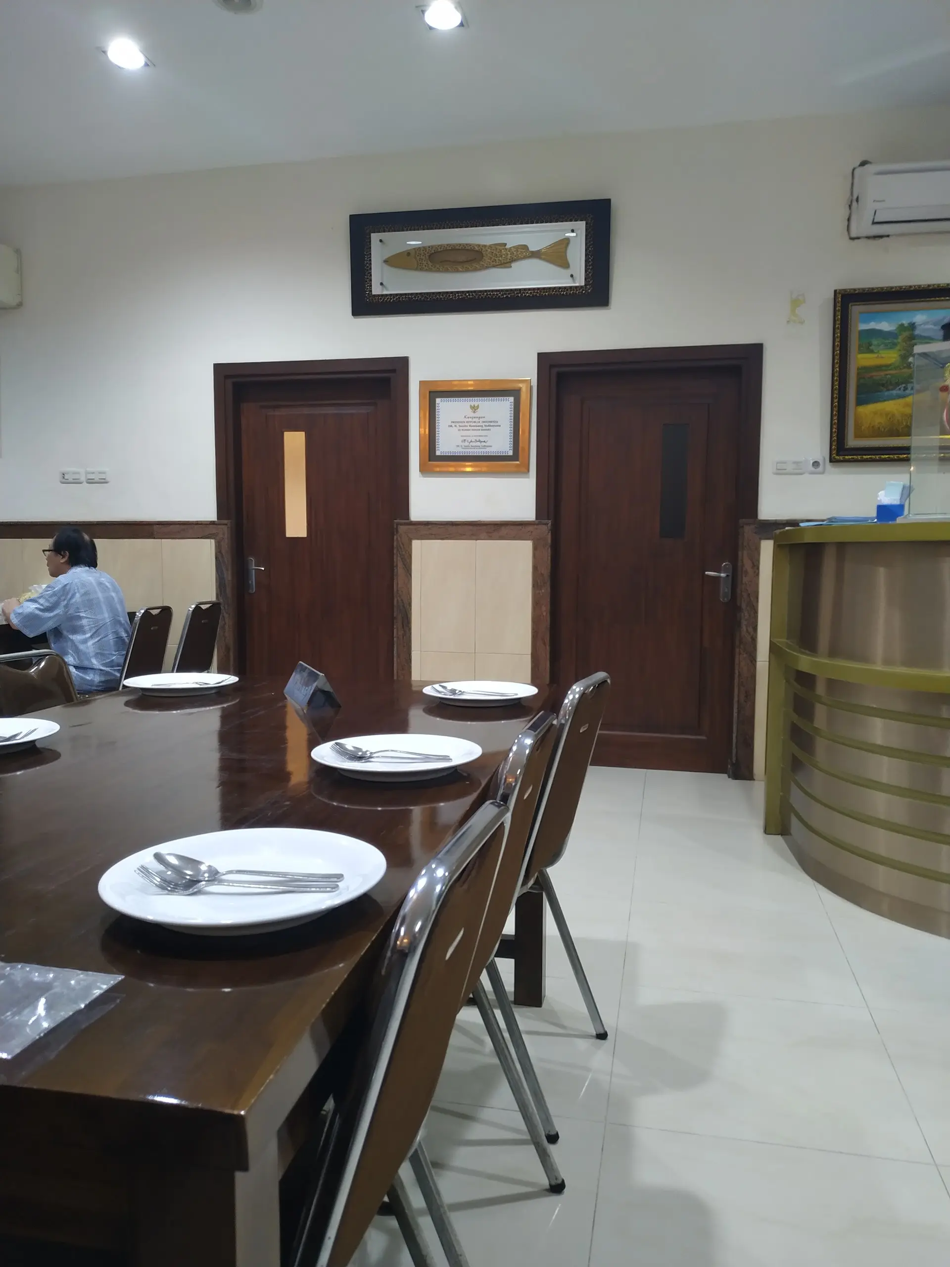 望加锡这家海鲜店,是神仙级美味还是专坑游客? 7