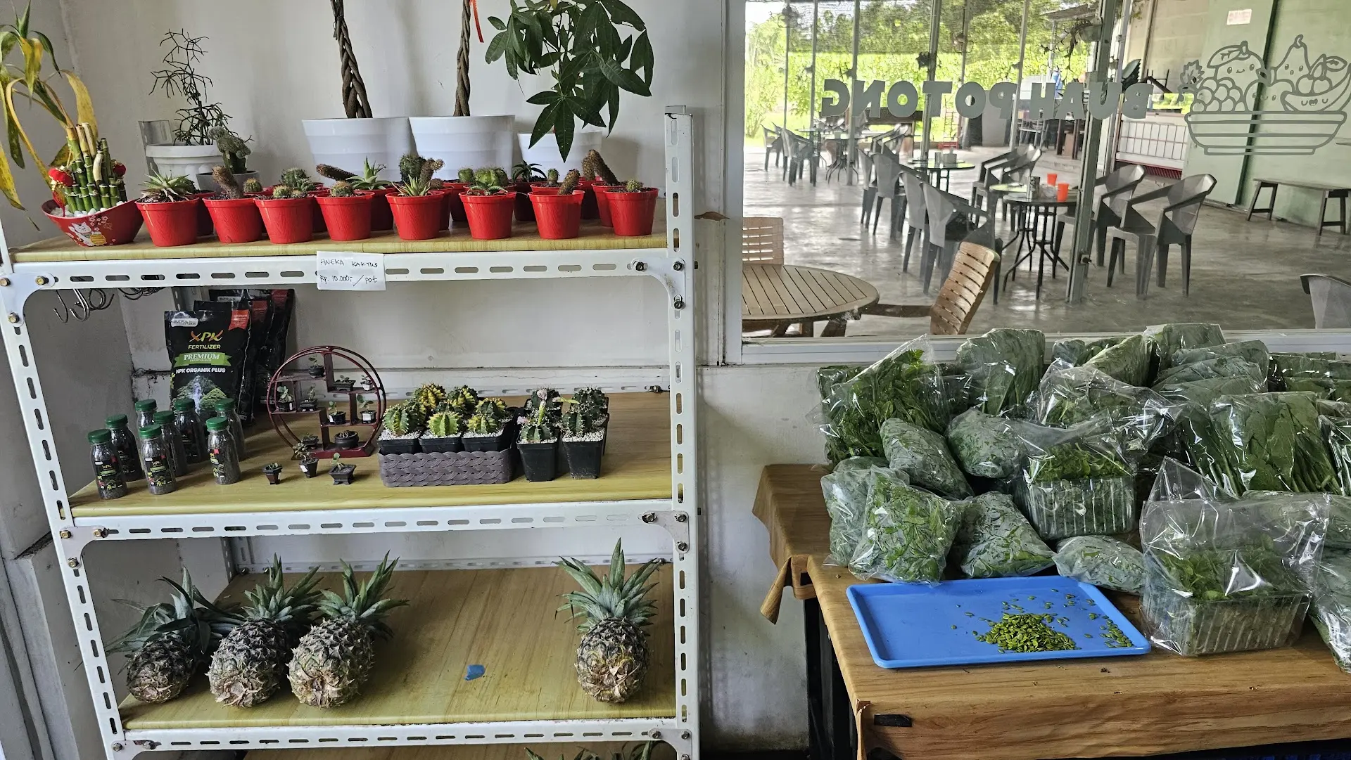 This farm restaurant in Medan: Truly beautiful, but also truly hot 🥵 2