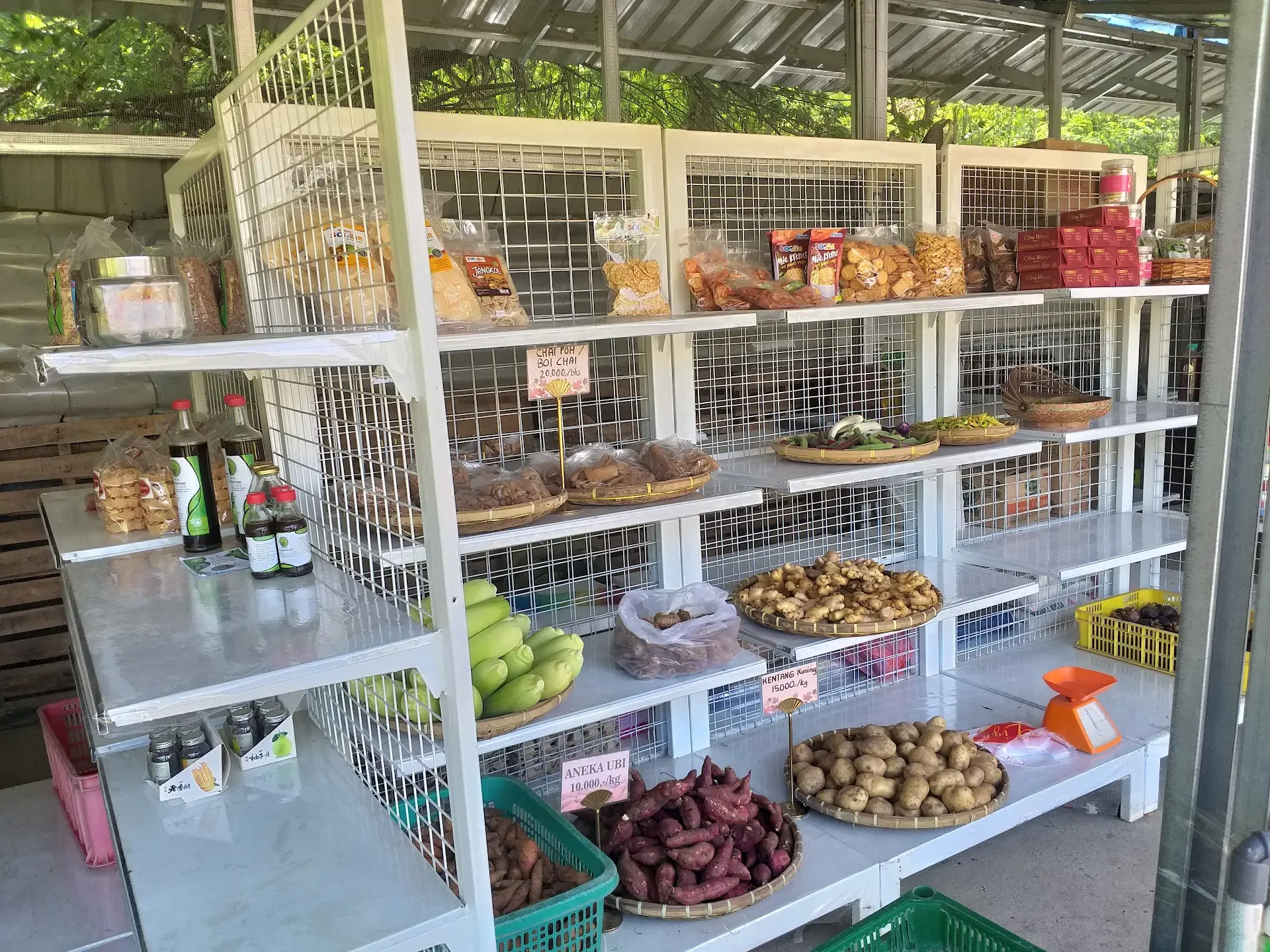 This farm restaurant in Medan: Truly beautiful, but also truly hot 🥵 4