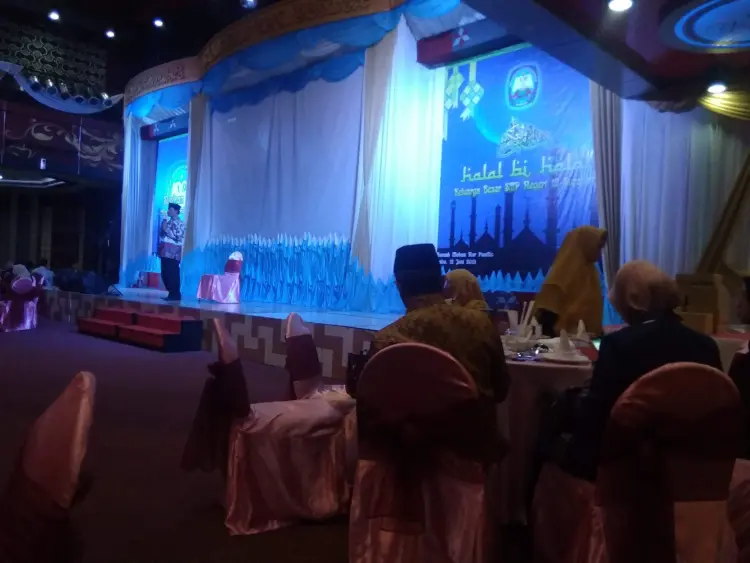 Nur Pacific Restaurant 3