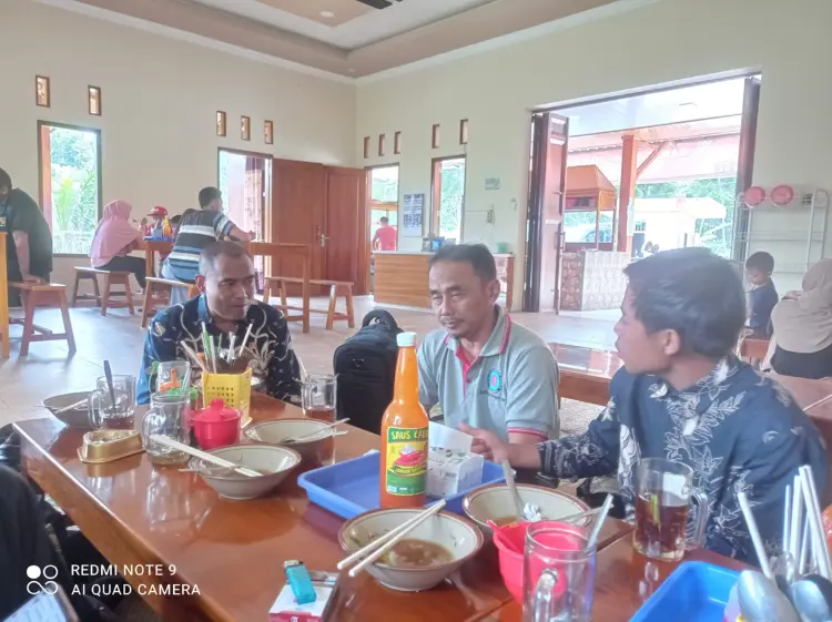 Bakso solo simpang tiga 5
