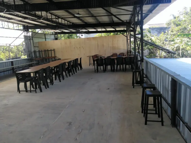 Renea Coffee & Eatery 4