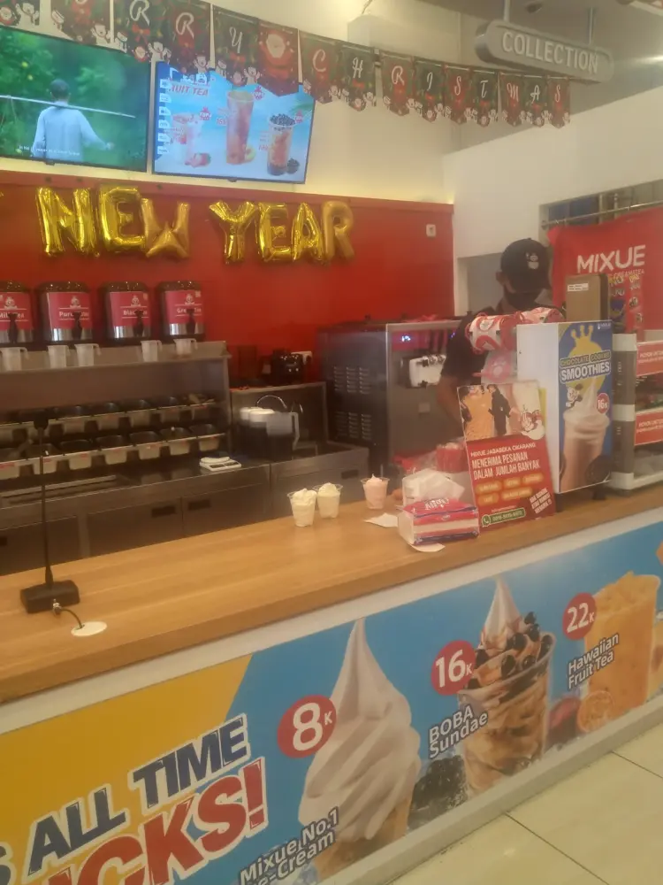 Mixue Jababeka Beruang 8