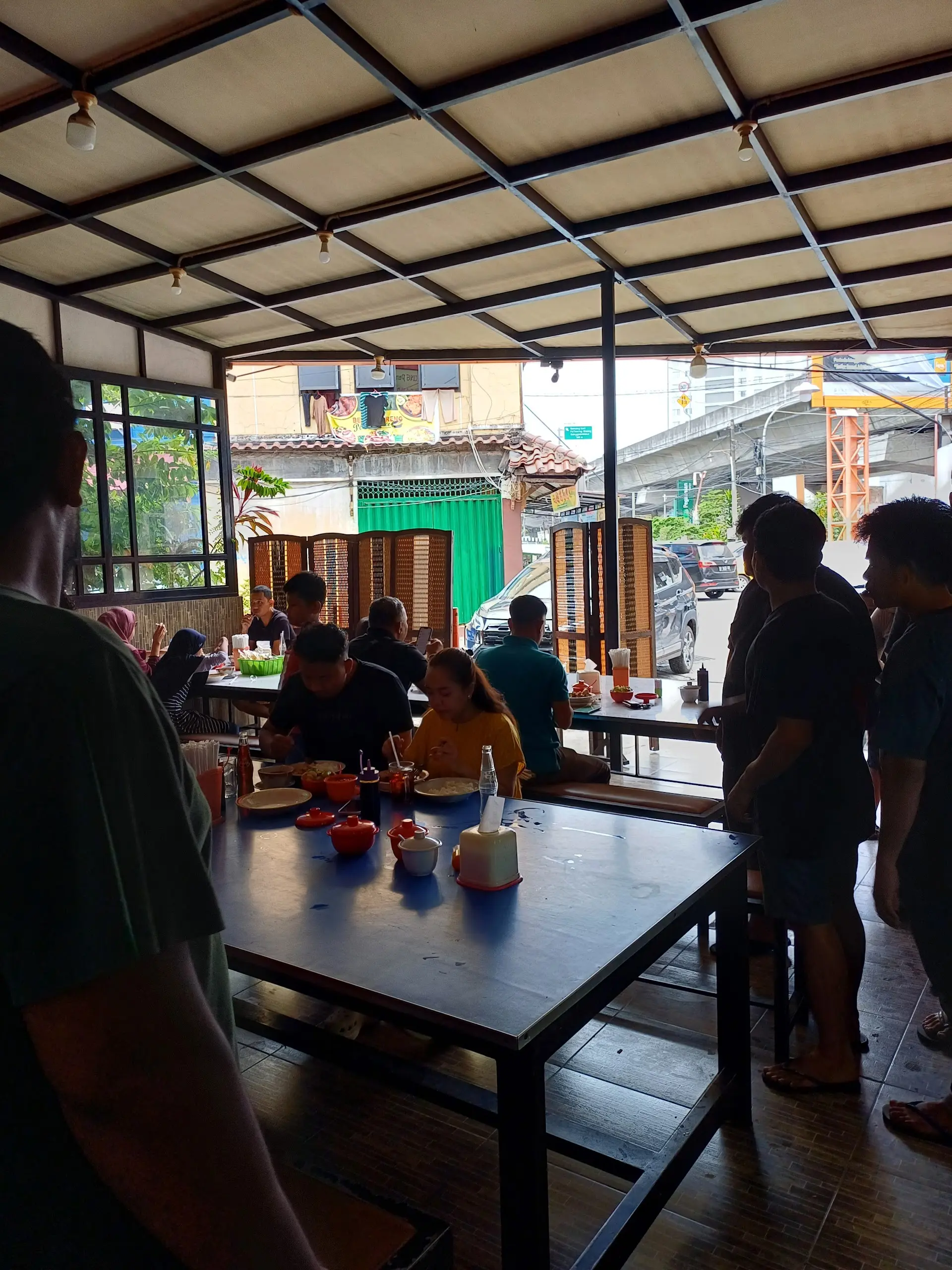 为了这碗Sop Konro,我甘愿在望加锡热到融化 1