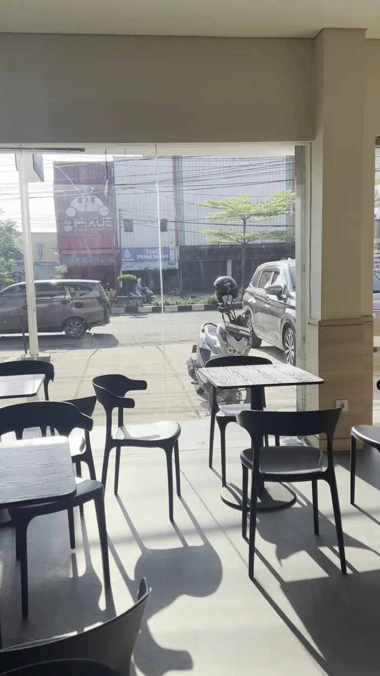 Kopi Kenangan - Ruko Kapten A Rivai Palembang 8