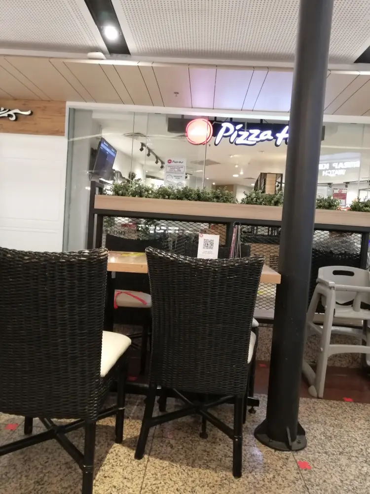 Pizza Hut Restoran - Plaza Blok M 4