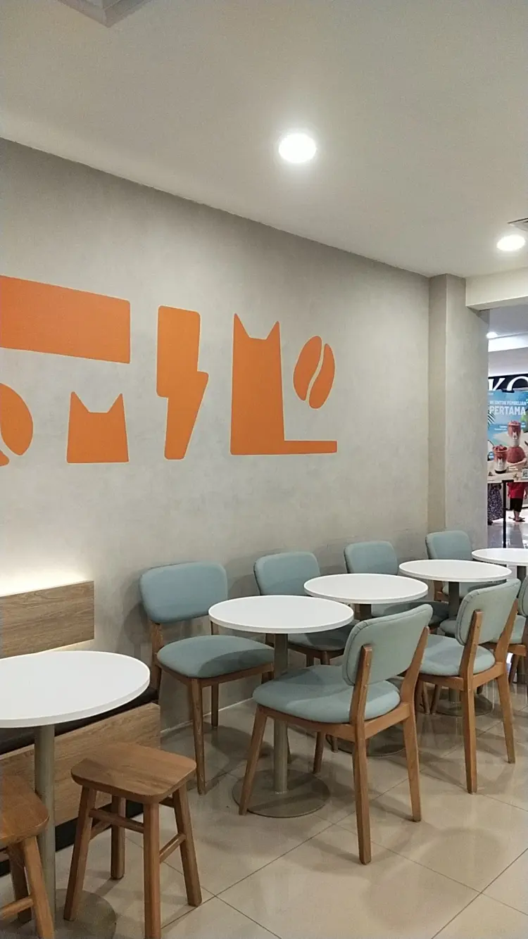 TOMORO COFFEE - Plaza Kalibata 3