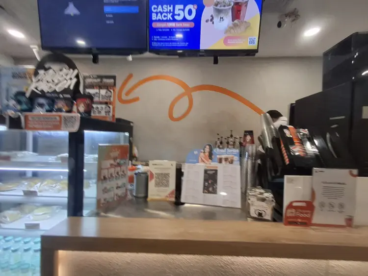 TOMORO COFFEE - Plaza Kalibata 5