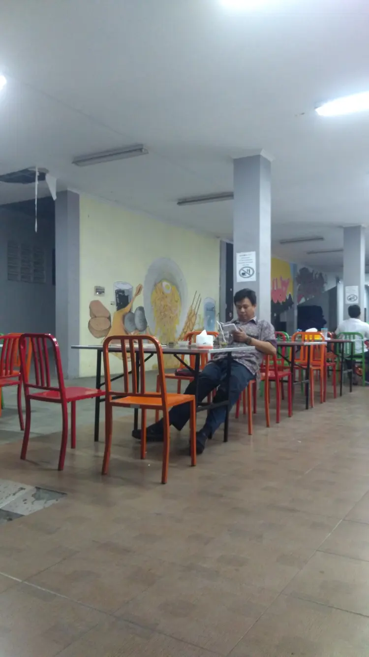 Kapas Krampung Street Food Culinary Center, Surabaya 7