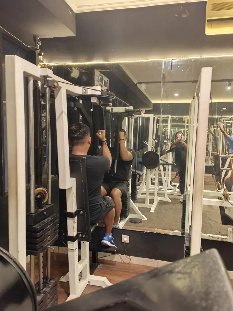 Asia Gym Bandung 1