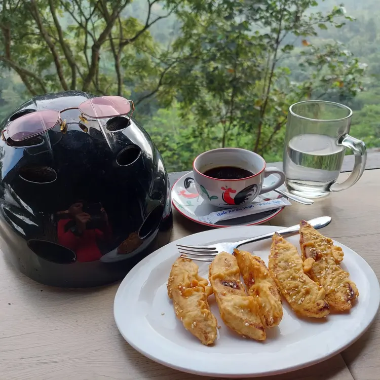 Resto_Avocado Coffee House 7