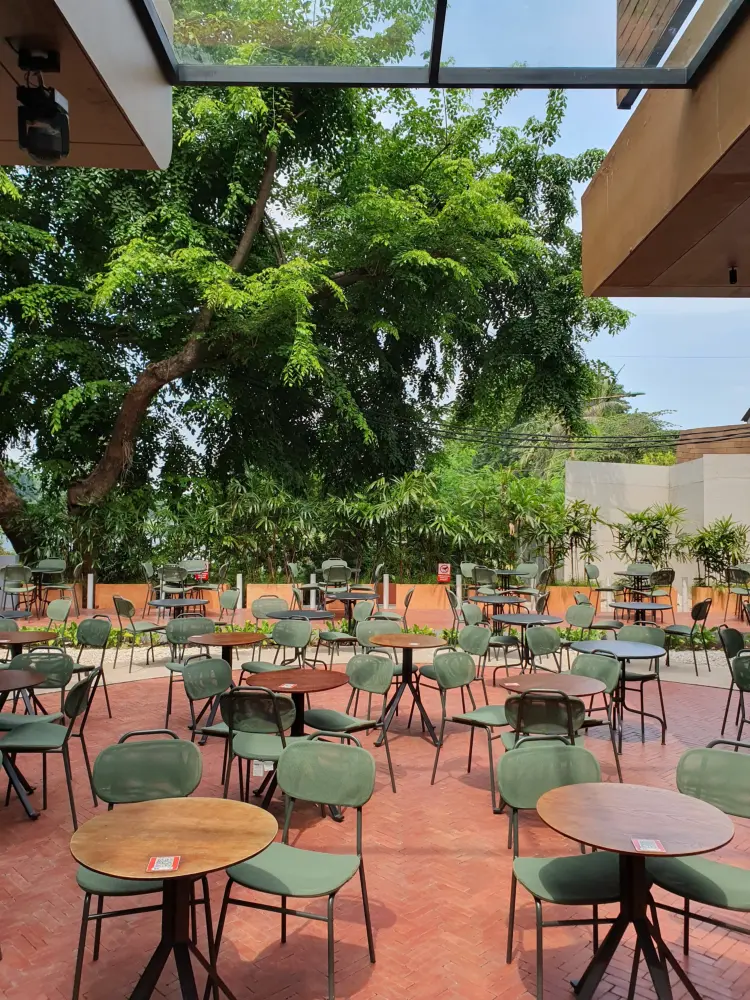 Sayap Suci Coffee Kelapa Gading 1