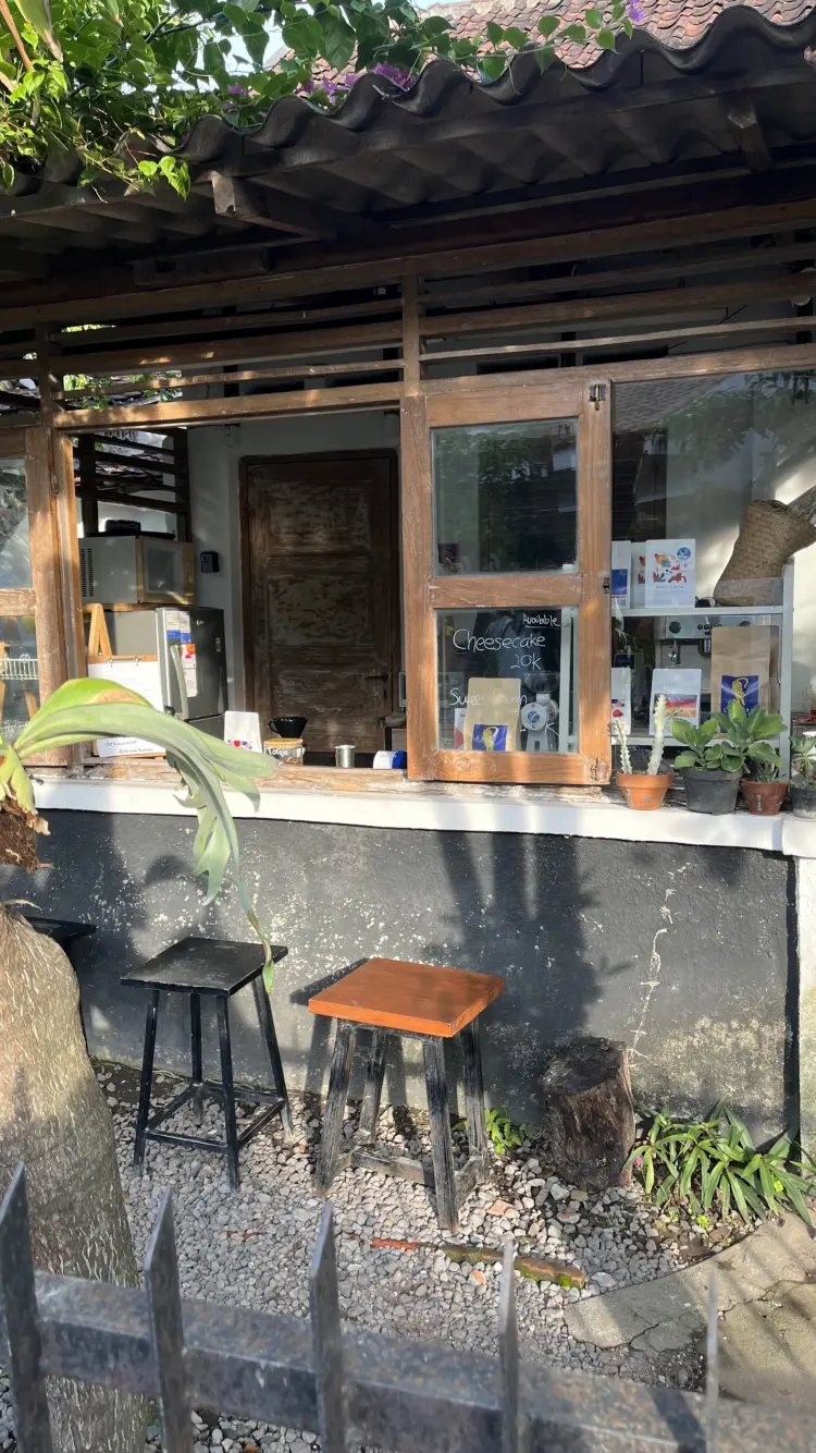 Maige Coffee Roastery 4