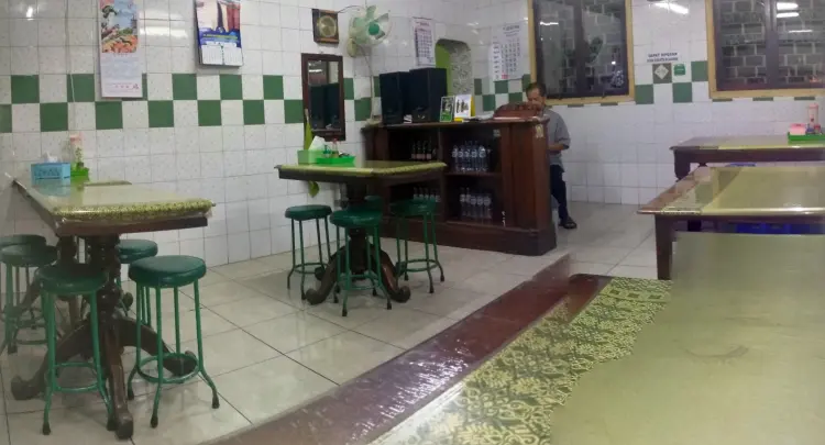 Rumah Makan Gajah Mada 5