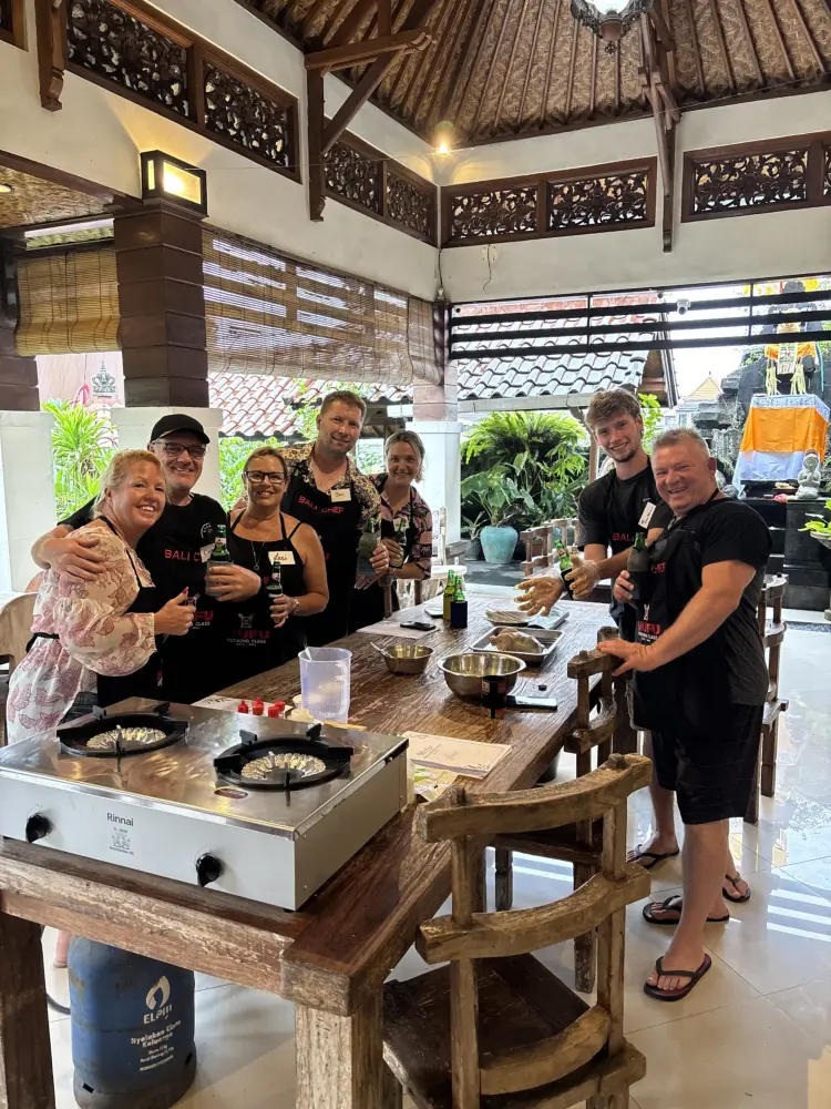 Warung Mufu Kuta, Best Balinese Food, Pork Ribs & Rendang 9