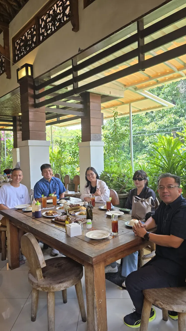 Warung Mufu Kuta, Best Balinese Food, Pork Ribs & Rendang 2