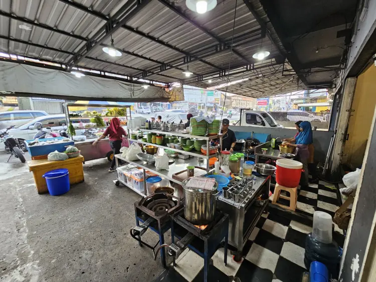 Ikan Bakar dan Pecel Lele Seafood Kenten 3