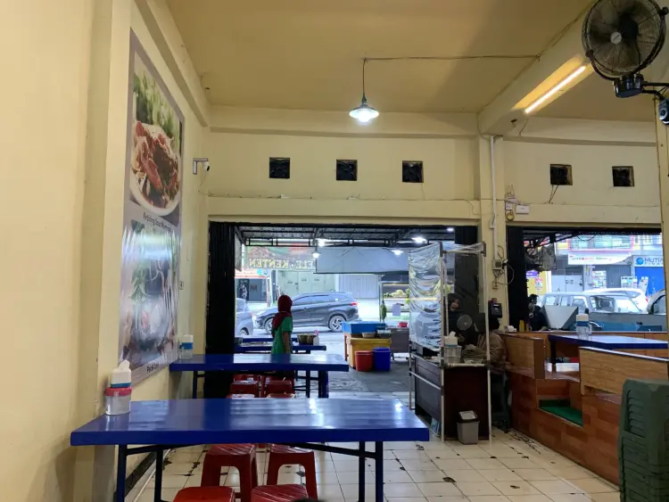 Ikan Bakar dan Pecel Lele Seafood Kenten 7