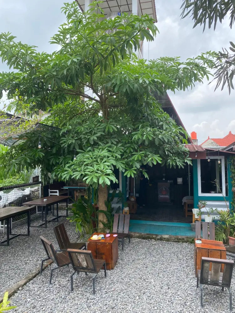 Kedai & Kopi Tanggoel 6