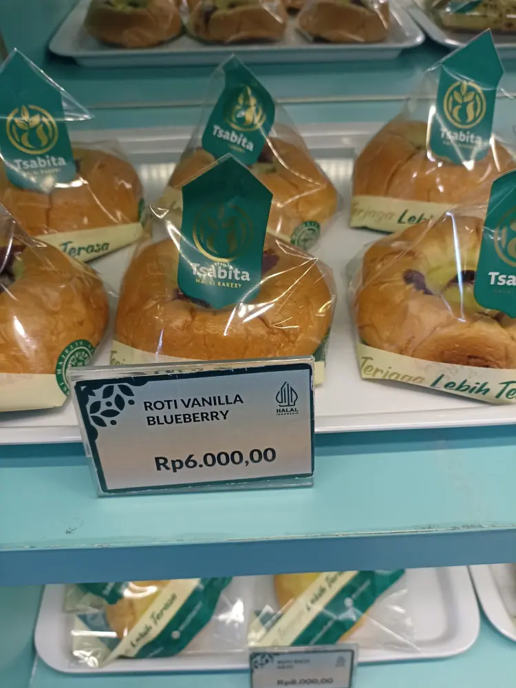 Halal Bakery Tsabita Solo Baru 6
