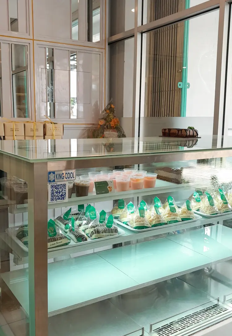 Halal Bakery Tsabita Solo Baru 3