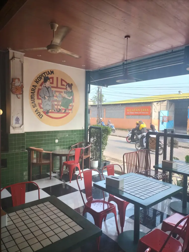 DUA SAUDARA KOPITIAM 4