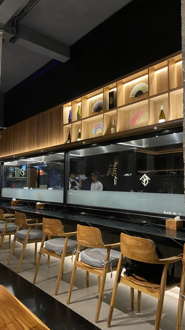 Papa Lee's Taiwan noodle & dumplings 台灣人的店 2