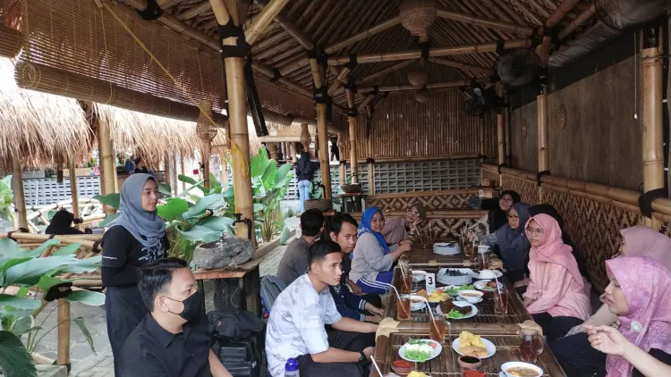 Bilik Bamboo Resto 6