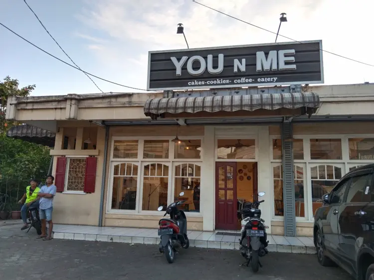 You and Me - cakes cookies eatery 1