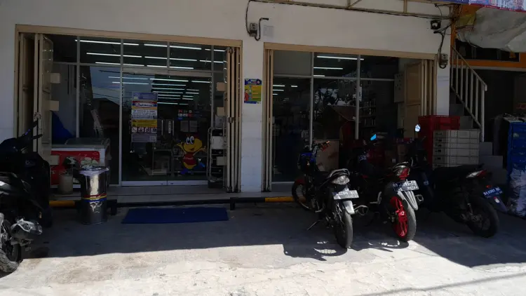 INDOMARET Tomok 1