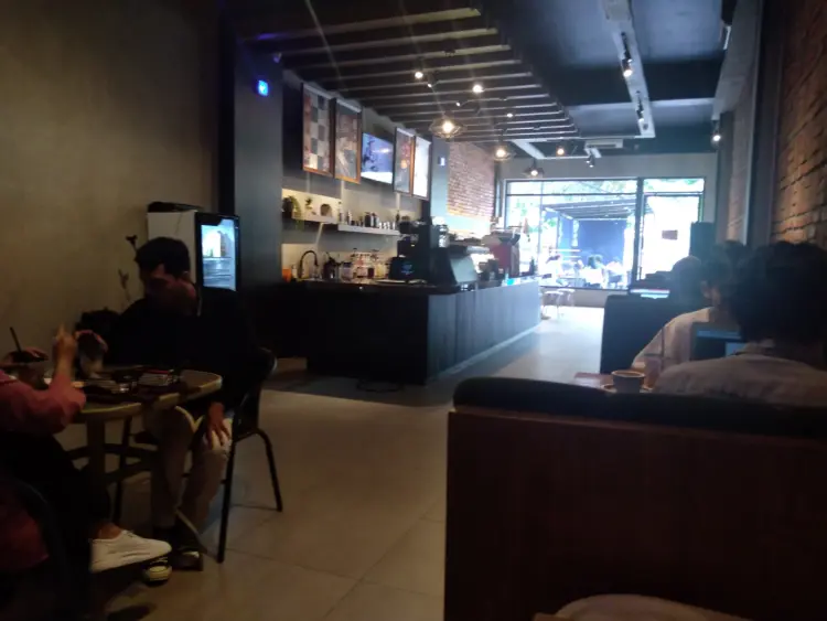 Floral coffee and juice 7