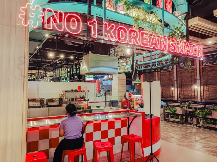 Reddog - Living World Alam Sutera 5