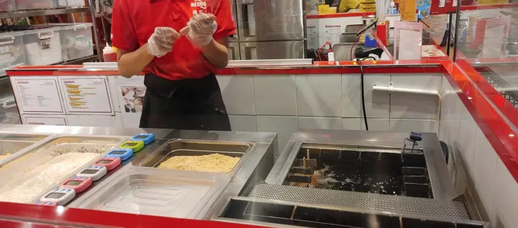 Reddog - Living World Alam Sutera 3