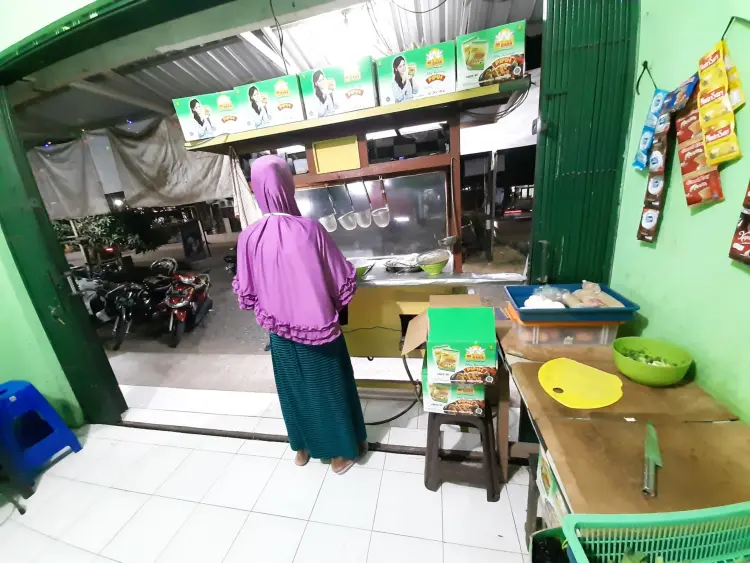 Naru Ramen Kaliwungu 1