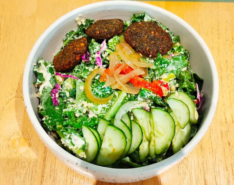 The Roots Salads @ Como Park, Kemang 4