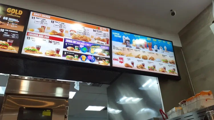 Burger King - Icon Mall Gresik 7