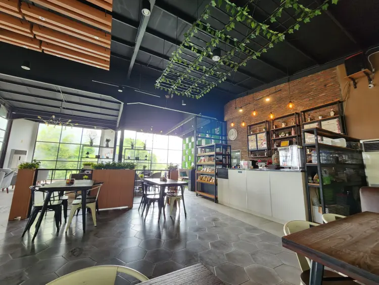 Tasya Bakery & Cake And Coffee Shop & Resto 1